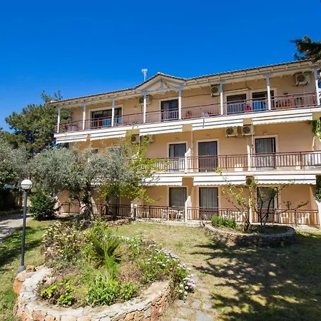 Thassos 招待所 *